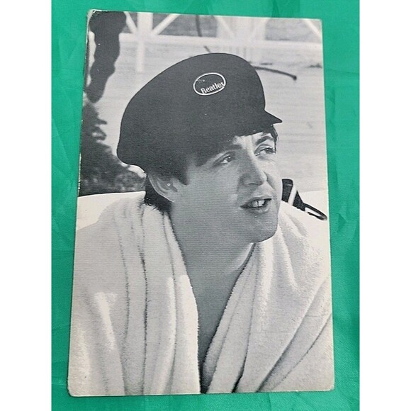 Lot of 4 Rare Beatles original U.K. Eskimo Foods trading cards 5.5" X 3.5" - Picture 2 of 11